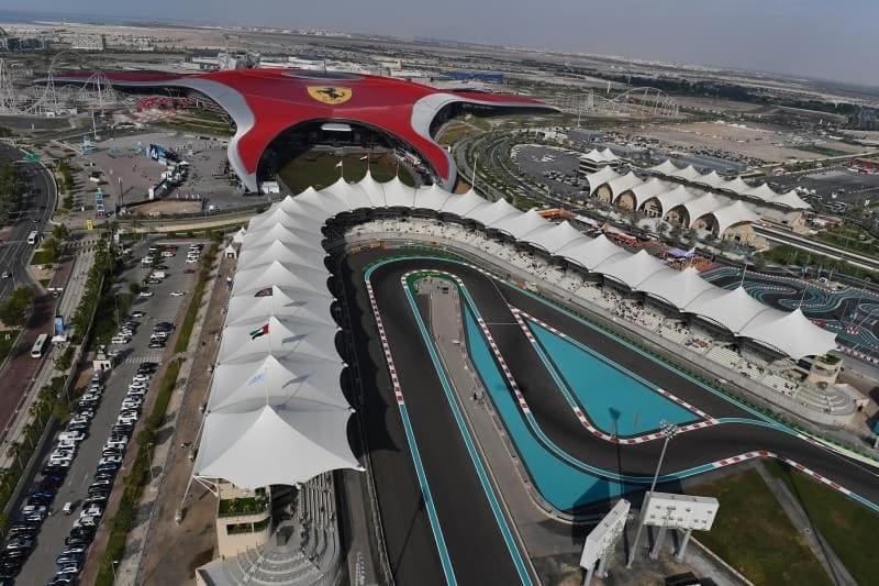 B8 Studio Close To Formula 1 With Ferrari World View Daire Abu Dabi Dış mekan fotoğraf